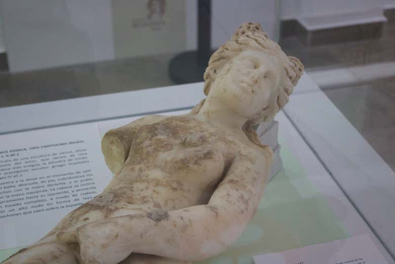 Alcune sculture della villa romana di Salar
