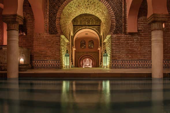 Hammam Al Ándalus, un tuffo nella storia